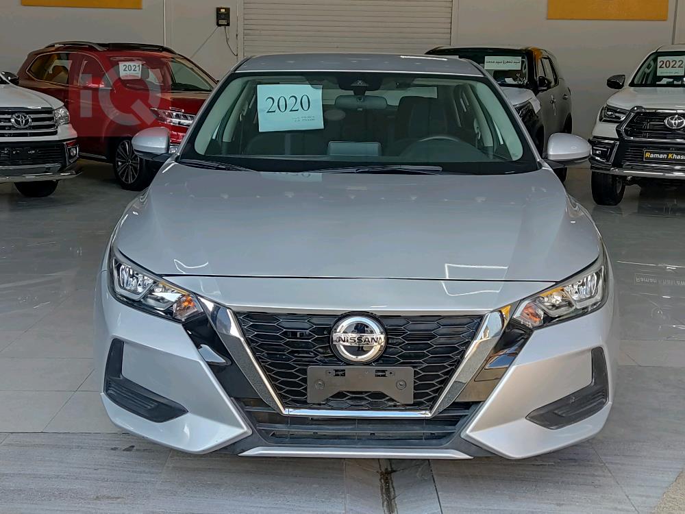 نیسان سێنترا